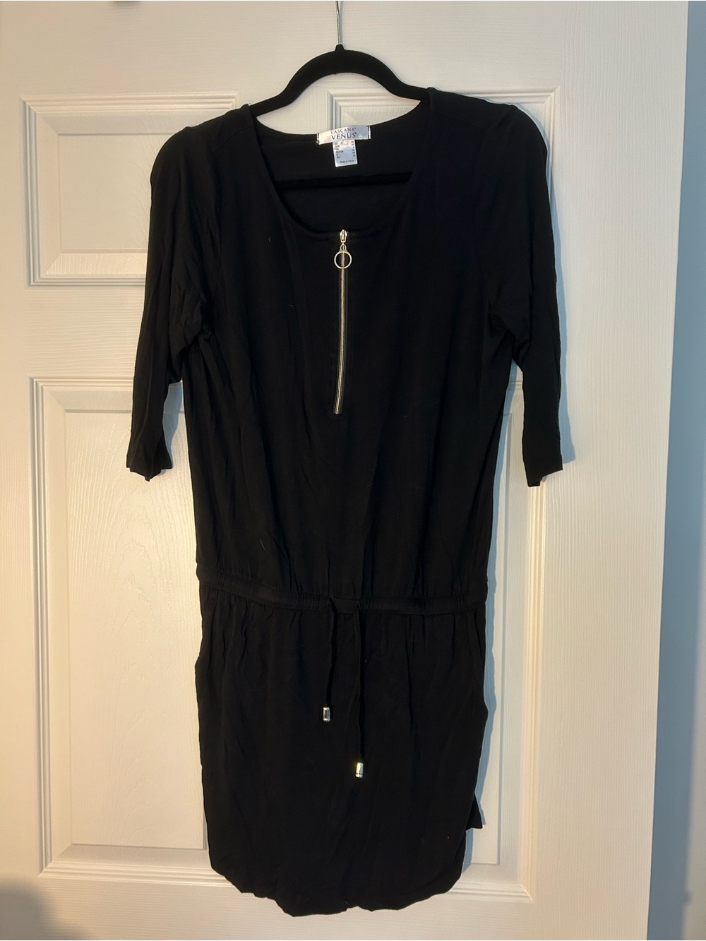 Women’s Black Zip-Front Drawstring Dress